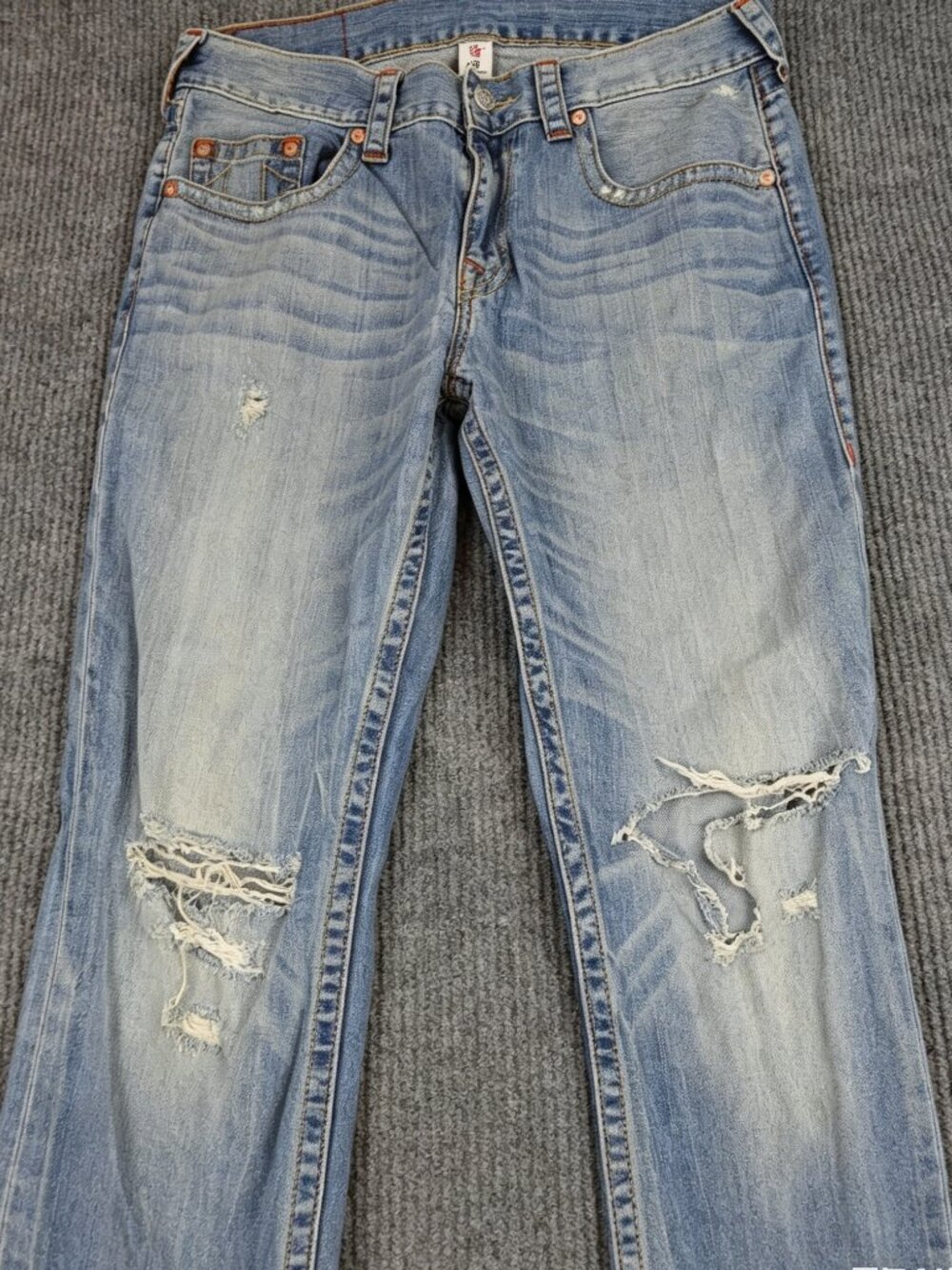 True Religion Section Straight Jeans Mens 36x33 Light Wash Blue Distressed Denim - Picture 5 of 5